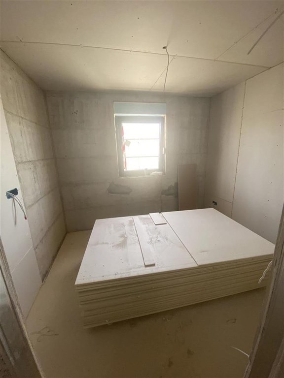 na-prodej-novy-apartman-pouze-50-m-od-more-povljana-chorvatsko