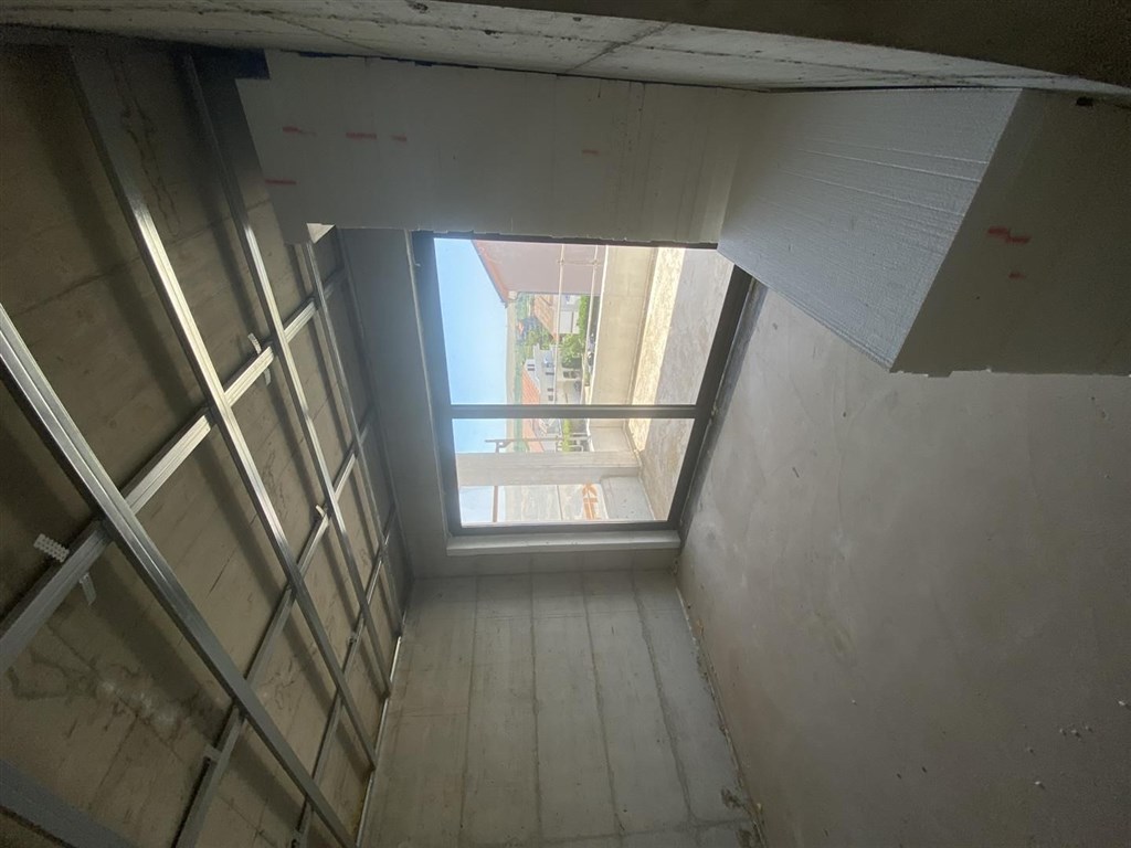 na-prodej-novy-apartman-pouze-50-m-od-more-povljana-chorvatsko