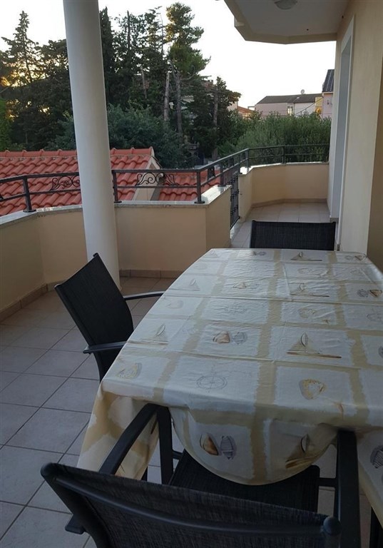 na-prodej-vila-se-7-apartmany-blizko-more-zadar-chorvatsko