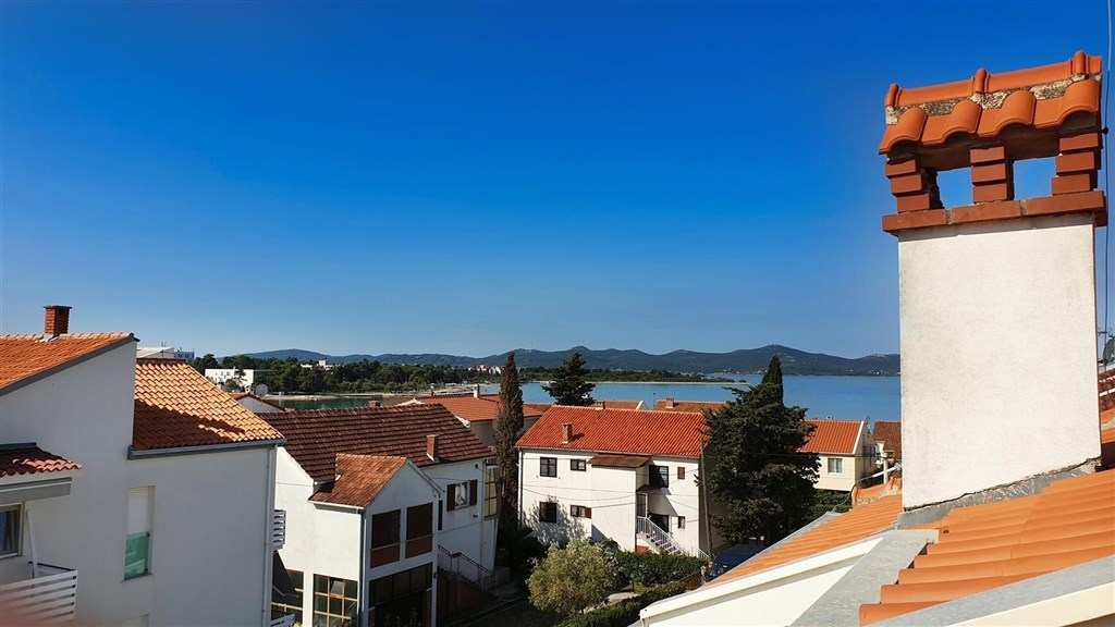 na-prodej-vila-se-7-apartmany-blizko-more-zadar-chorvatsko