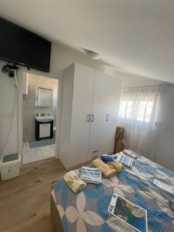 na-prodej-tripodlazni-apartman-se-3-loznicemi-vrsi-chorvatsko