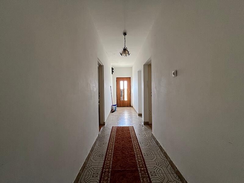 na-prodej-dum-se-3-apartmany-ve-2-rade-od-more-drvenik-chorvatsko