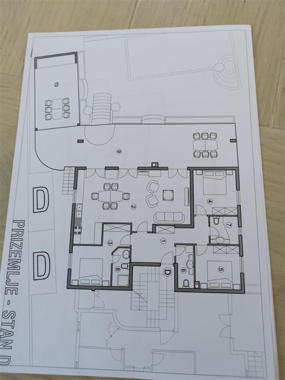 luxusni-mezonetovy-apartman-v-1-rade-u-more-pag-chorvatsko