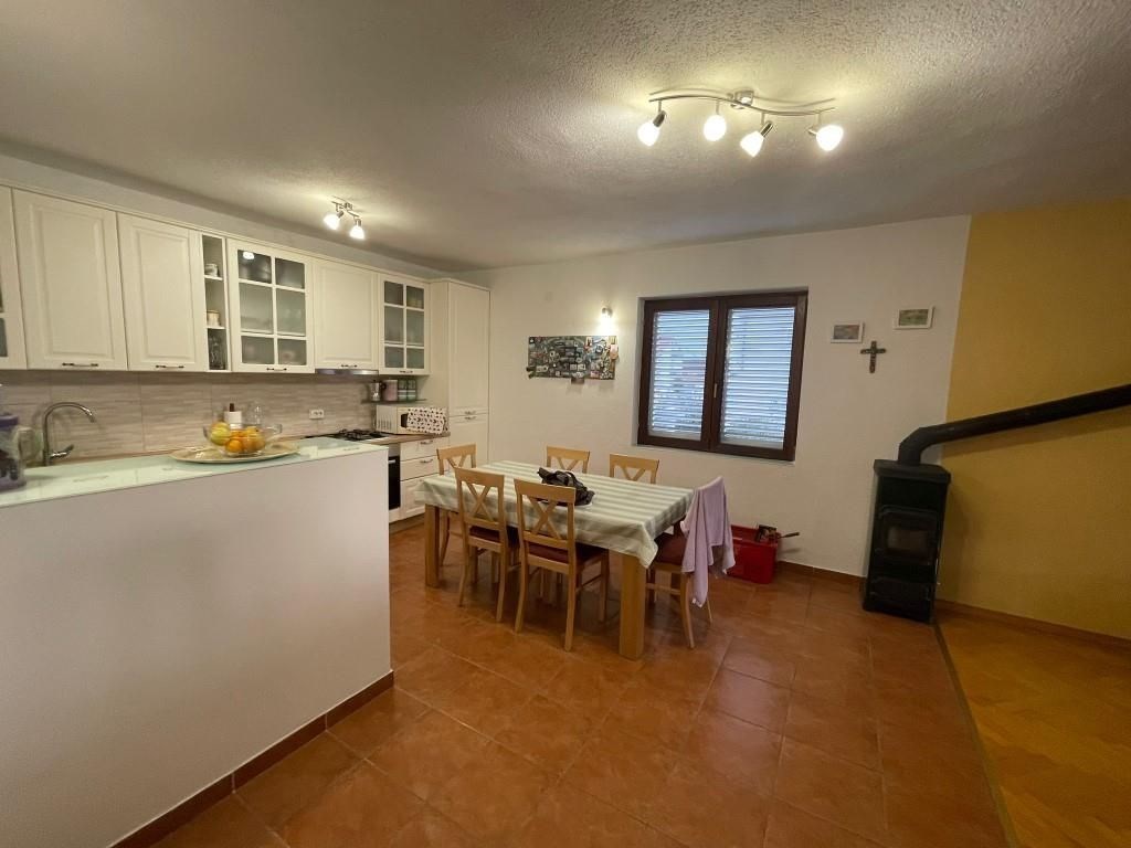 na-prodej-apartman-se-3-loznicemi-a-lodzii-zadar-chorvatsko