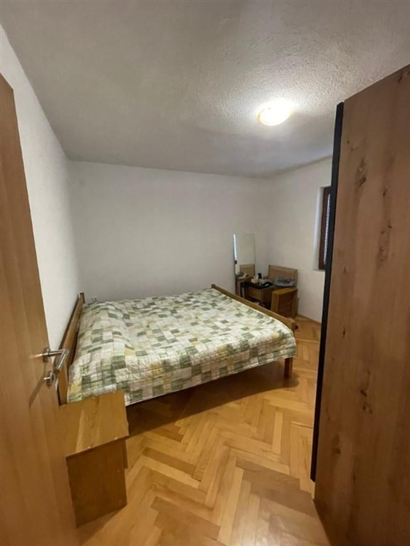 na-prodej-apartman-se-3-loznicemi-a-lodzii-zadar-chorvatsko