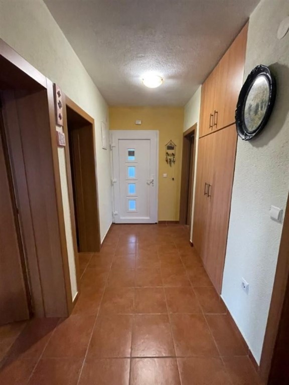 na-prodej-apartman-se-3-loznicemi-a-lodzii-zadar-chorvatsko