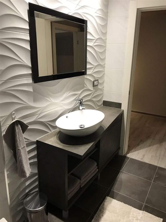 na-prodej-moderni-vila-s-vyhledem-na-more-krk-chorvatsko