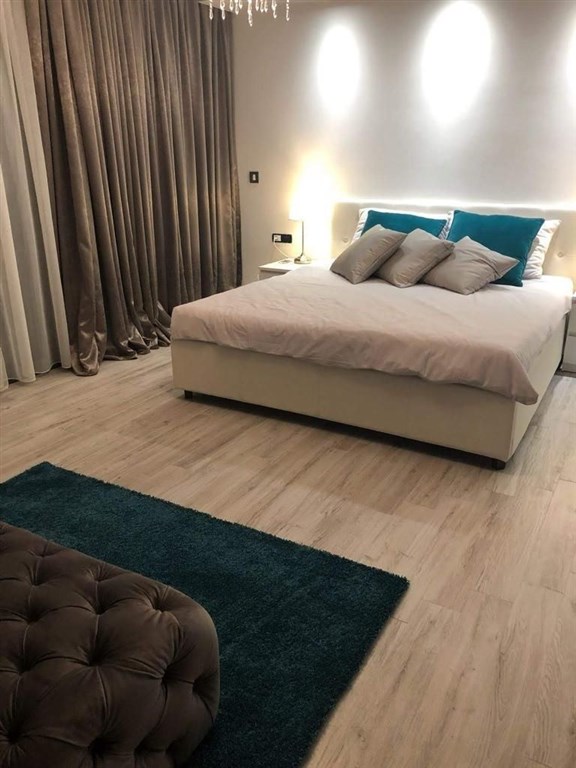 na-prodej-moderni-vila-s-vyhledem-na-more-krk-chorvatsko