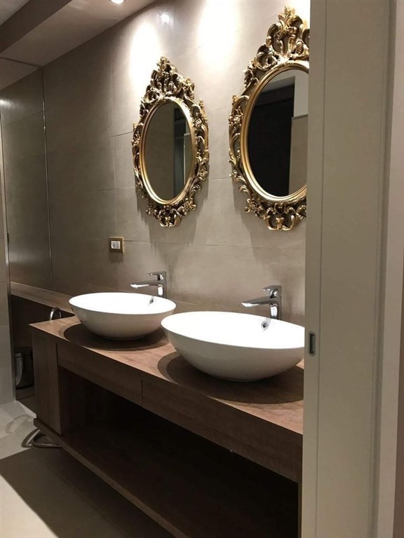 na-prodej-moderni-vila-s-vyhledem-na-more-krk-chorvatsko