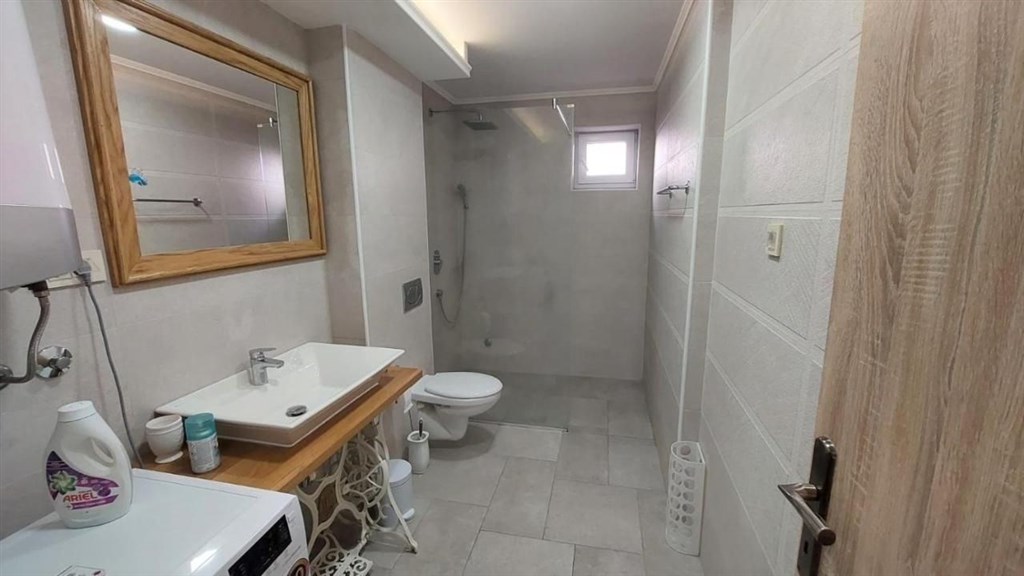 na-prodej-apartman-s-2-loznicemi-przno-cerna-hora