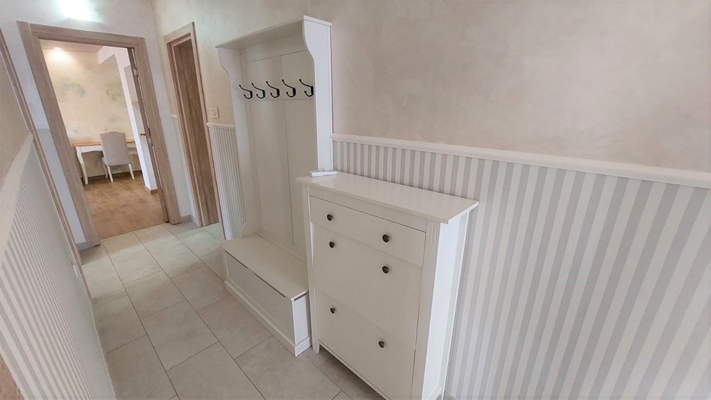 na-prodej-apartman-s-2-loznicemi-przno-cerna-hora