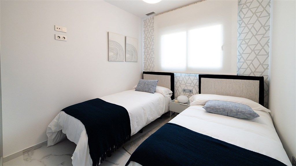 na-prodej-novy-moderni-apartman-s-3-loznicemi-benidorm-spanelsko