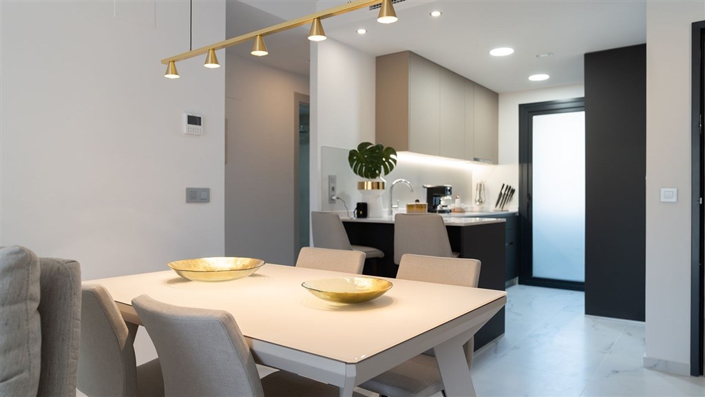 na-prodej-novy-moderni-apartman-s-3-loznicemi-benidorm-spanelsko