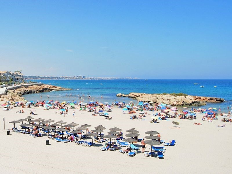 na-prodej-apartman-s-terasou-v-novem-komplexu-torrevieja-spanelsko