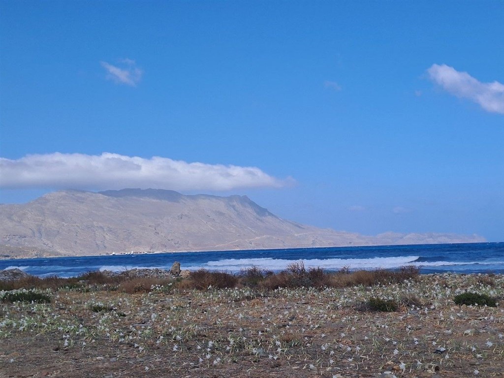 na-prodej-stavebni-pozemek-primo-u-plaze-kreta-recko