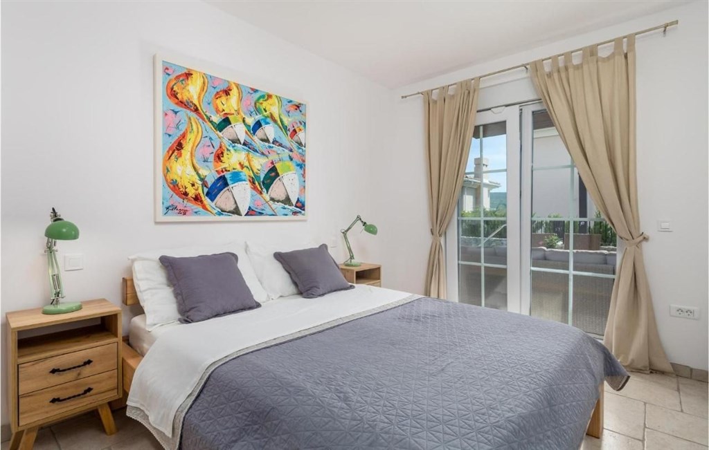 na-prodej-moderni-vila-s-bazenem-krk-chorvatsko