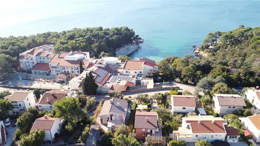 na-prodej-dum-se-3-byty-blizko-more-a-plaze-krk-chorvatsko