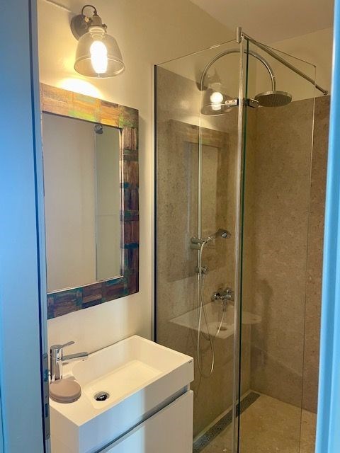 na-prodej-velkolepa-vila-s-vyhledem-na-zaliv-mirabello-kreta-recko