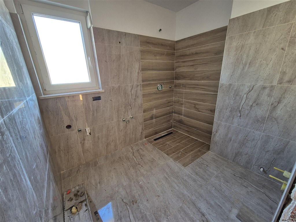 na-prodej-novy-apartman-s-vyhledem-na-more-krk-chorvatsko