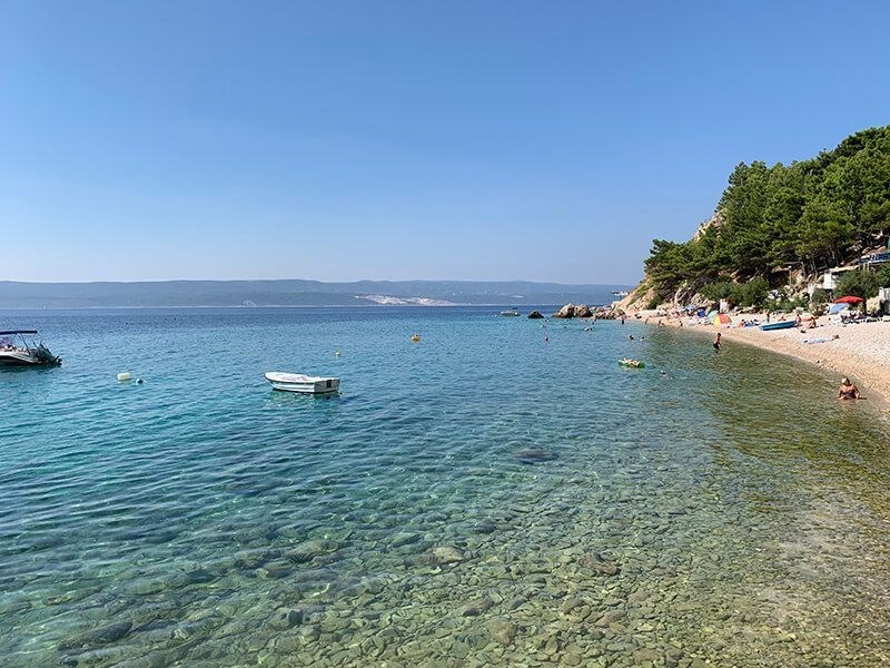 na-prodej-moderni-apartman-s-jednou-loznici-a-vyhledem-na-more-spolecny-bazen-mimice-chorvatsko