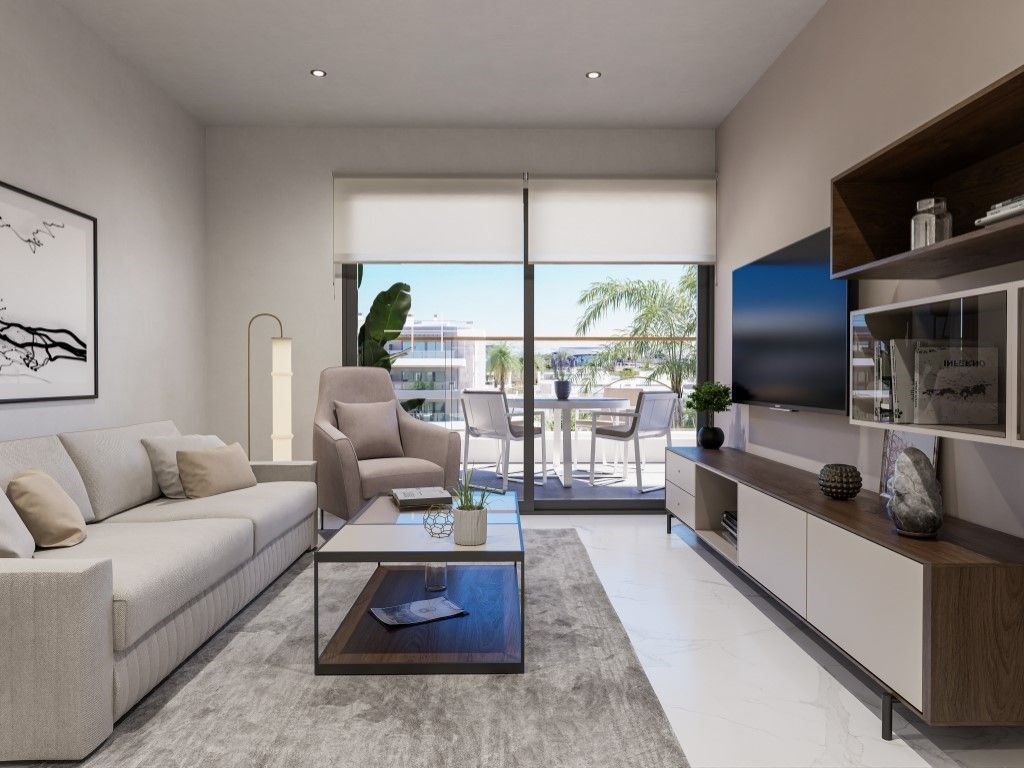 na-prodej-bungalov-se-3-loznicemi-terasou-a-solariem-torrevieja-spanelsko