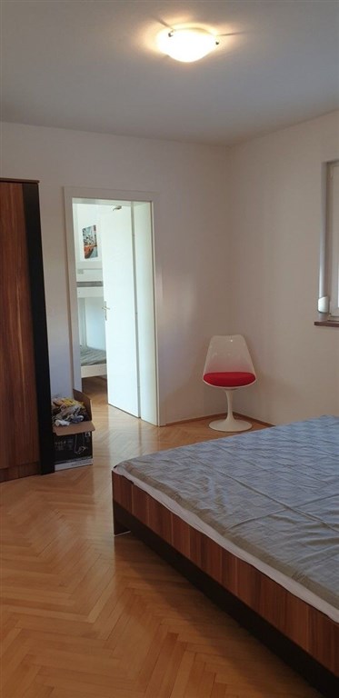 na-prodej-apartman-se-3-loznicemi-v-bezprostredni-blizkosti-more-medulin-istrie-chorvatsko