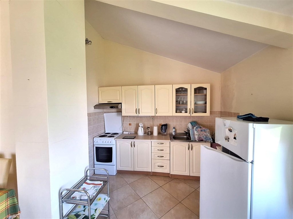 na-prodej-prostorny-apartman-s-krasnym-vyhledem-na-more-klimno-ostrov-krk-chorvatsko