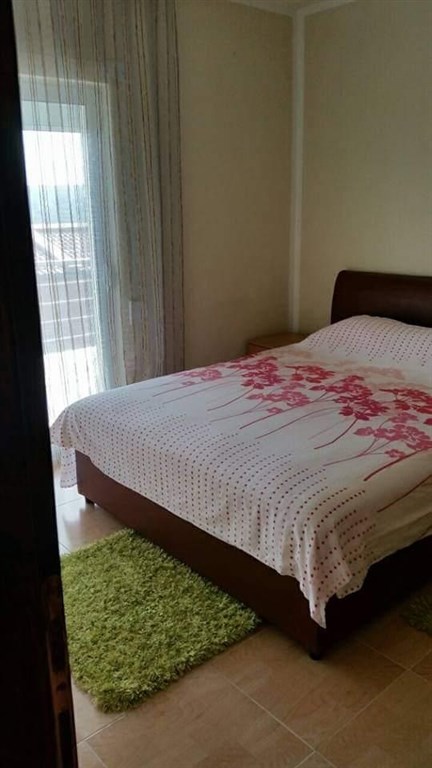 nabizime-k-prodeji-utulny-dum-v-malebne-oblasti-sutomore-cerna-hora