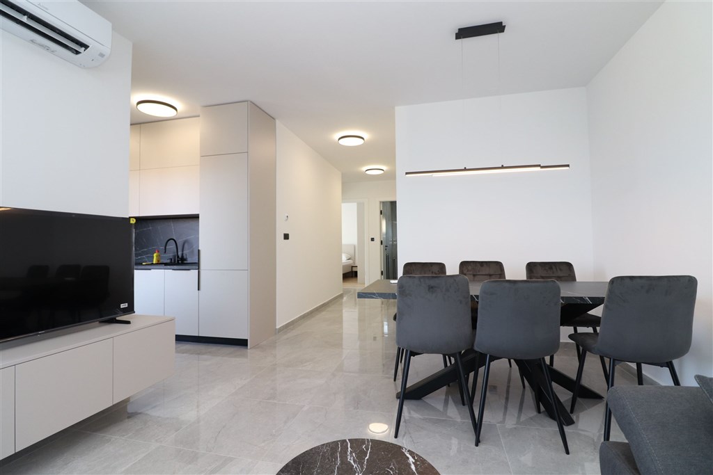 na-prodej-novy-apartman-s-2-loznicemi-v-blizkosti-more-brodarica-chorvatsko