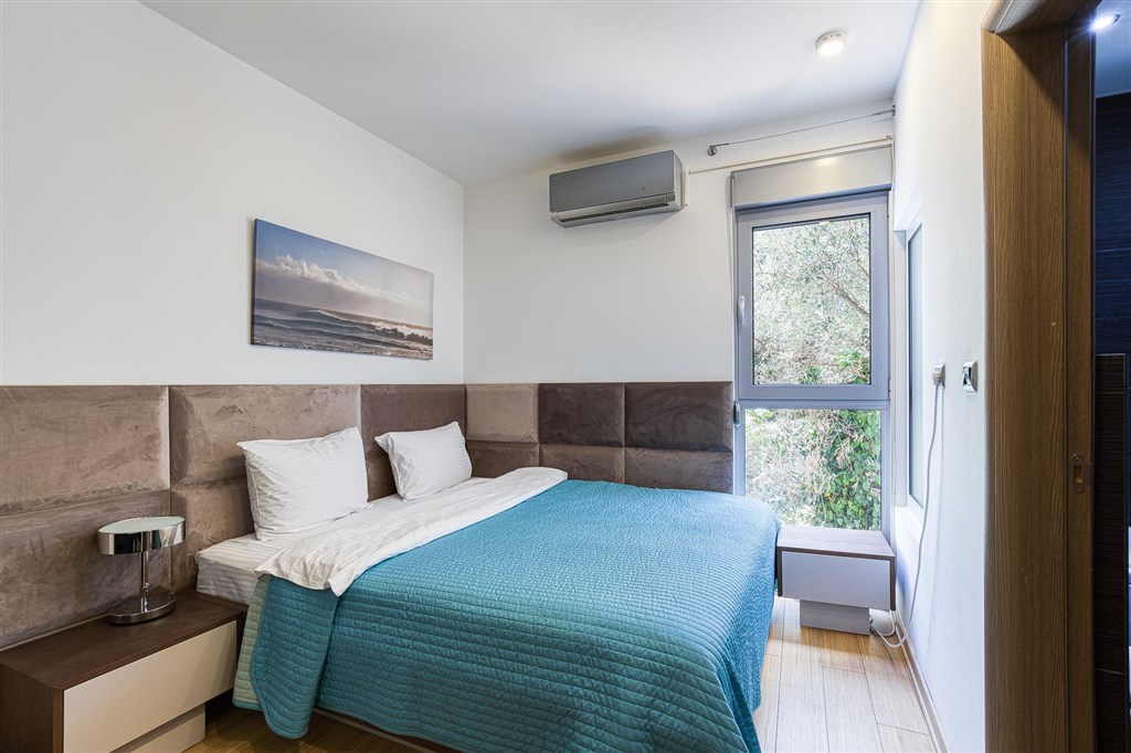 na-prodej-plne-zarizeny-apartman-v-blizkosti-more-v-obci-przno-cerna-hora