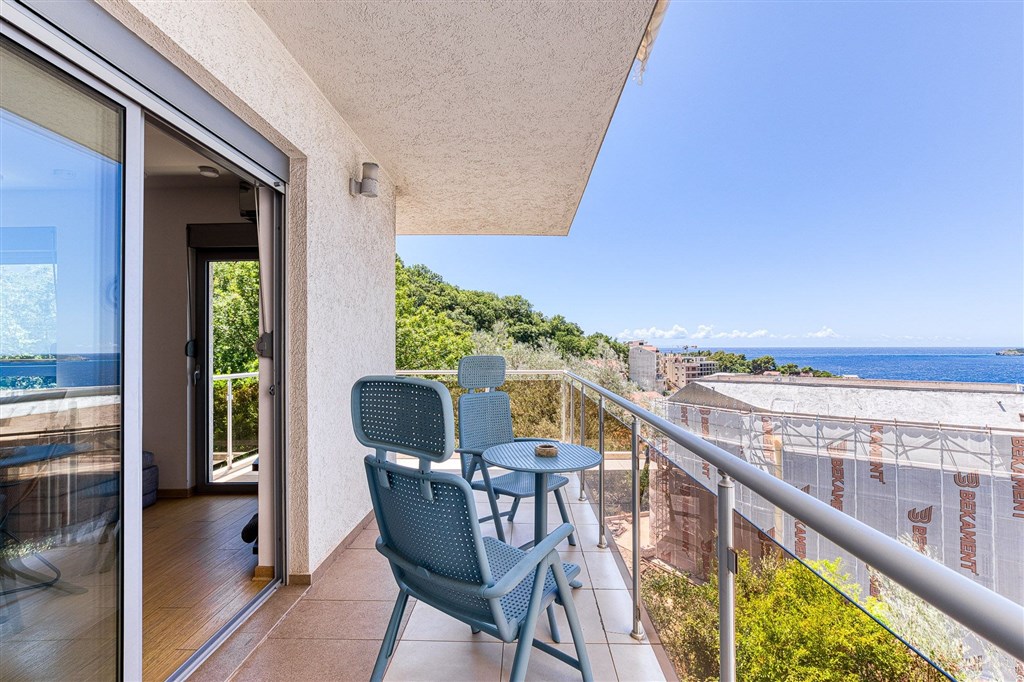 na-prodej-plne-zarizeny-apartman-v-blizkosti-more-v-obci-przno-cerna-hora