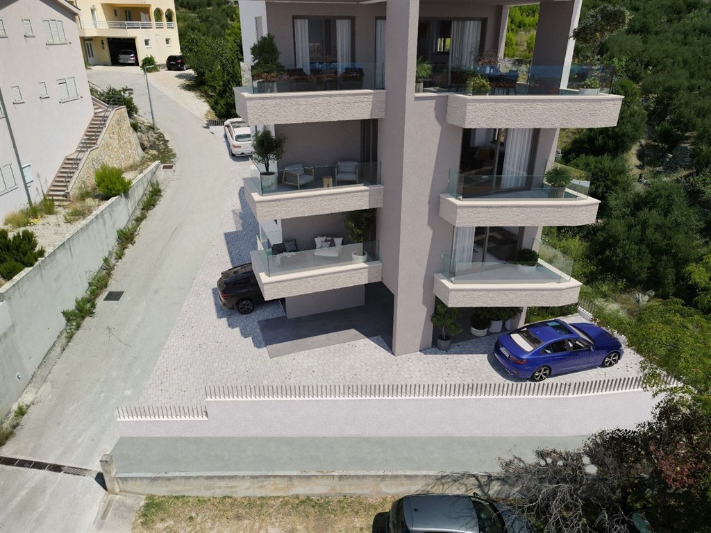na-prodej-novy-a-prostorny-dvoupatrovy-apartman-se-3-loznicemi-v-blizkosti-more-tucepi-chorvatsko