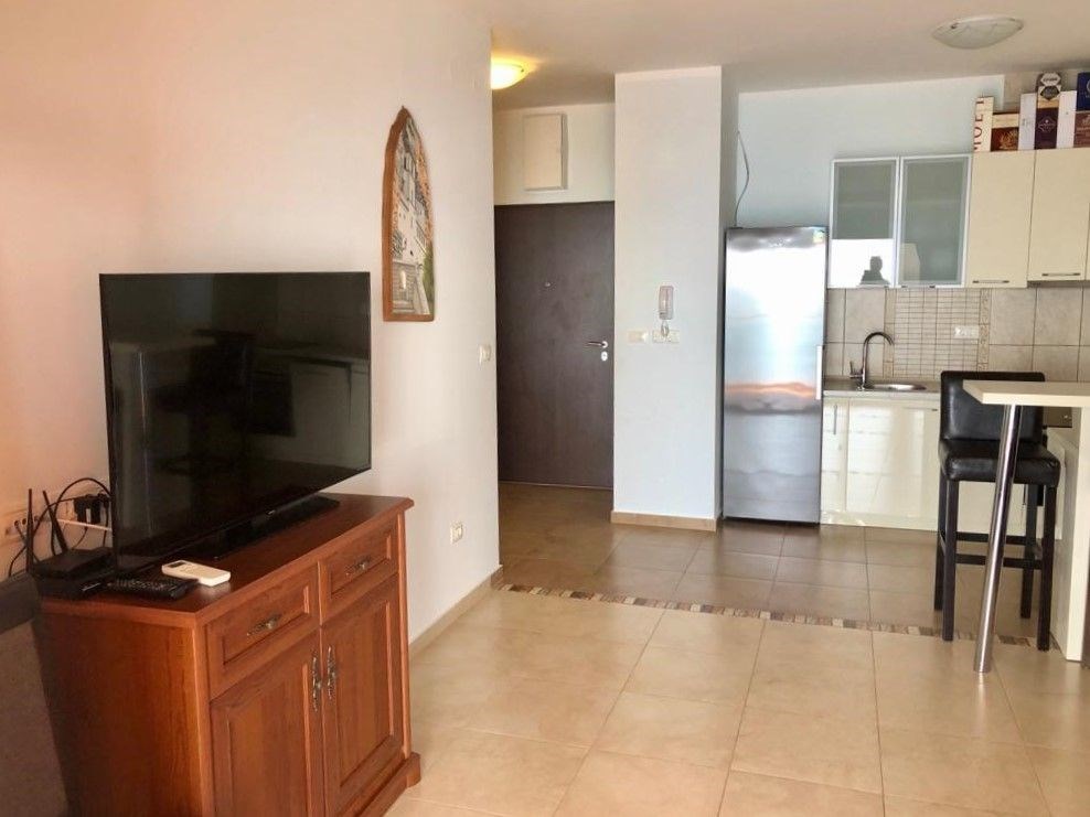 na-prodej-luxusni-apartman-v-prvni-rade-s-panoramatickym-vyhledem-na-more-dobra-voda-cerna-hora