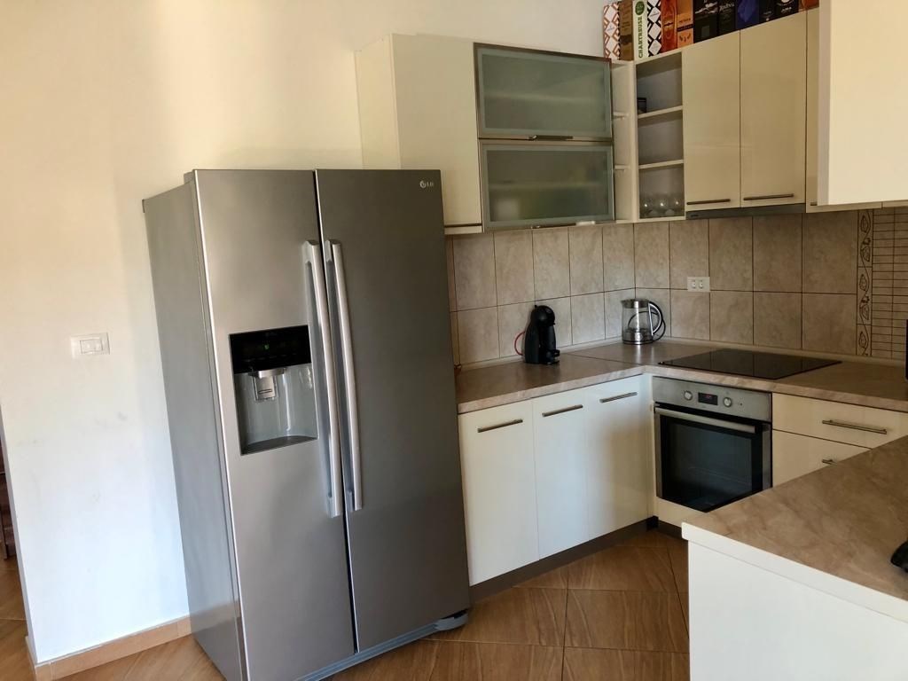 na-prodej-luxusni-apartman-v-prvni-rade-s-panoramatickym-vyhledem-na-more-dobra-voda-cerna-hora