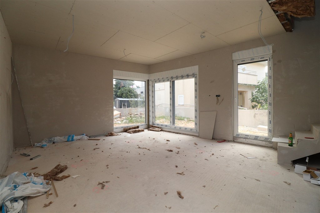 na-prodej-novy-a-moderni-radovy-dum-v-klidne-lokalite-par-metru-od-more-zaboric-chorvatsko