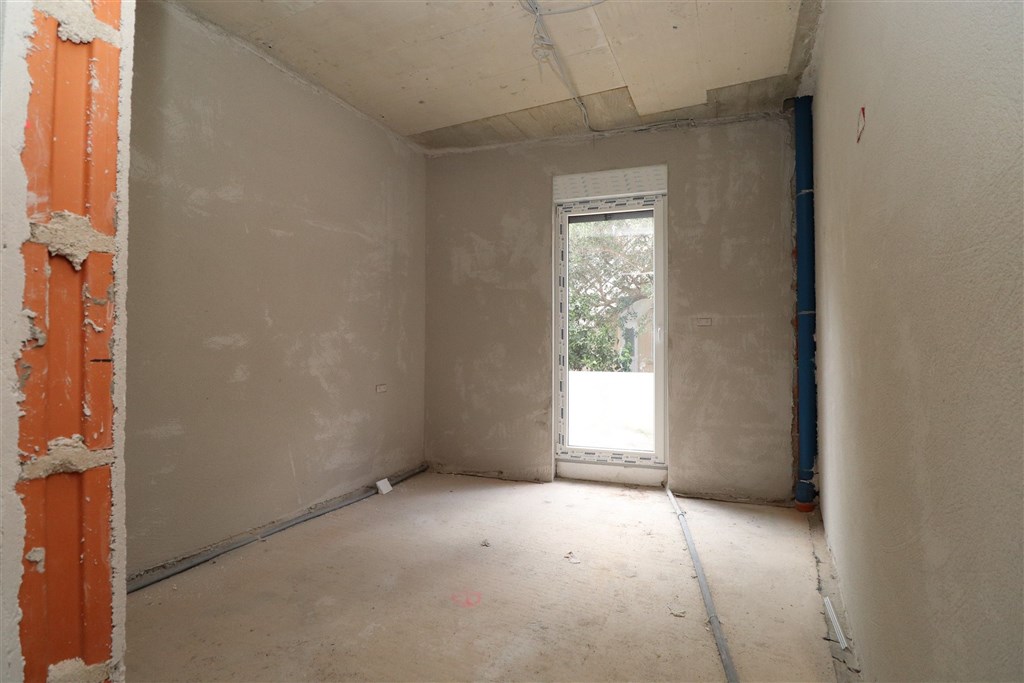 na-prodej-novy-a-moderni-radovy-dum-v-klidne-lokalite-par-metru-od-more-zaboric-chorvatsko