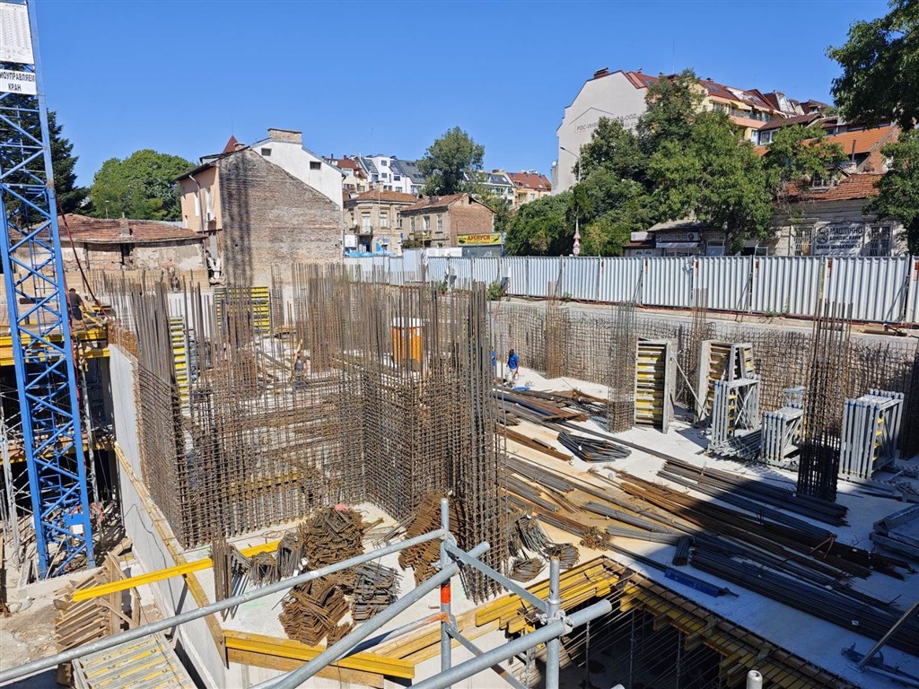 na-prodej-luxusni-prostorny-apartman-v-centru-sofie-bulharsko