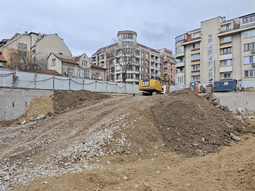 na-prodej-luxusni-prostorny-apartman-v-centru-sofie-bulharsko