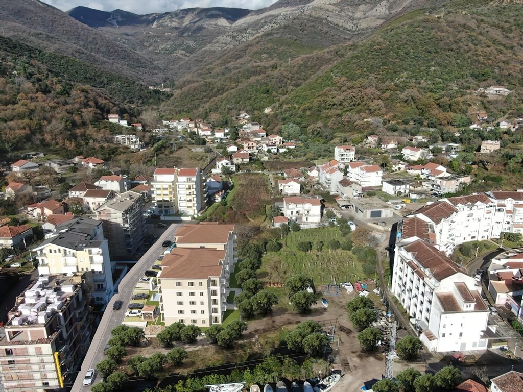 na-prodej-moderni-apartmany-se-dvema-loznicemi-v-kotorskem-zalivu-bijela-cerna-hora