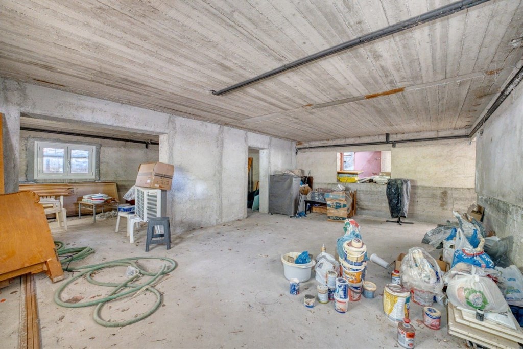 na-prodej-svetla-vila-jen-par-kroku-od-plaze-kalyves-oblast-chania-kreta-recko