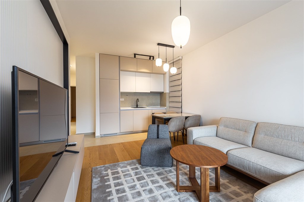 na-prodej-luxusni-dvouloznicovy-apartman-s-panoramatickym-vyhledem-na-more-v-becici-cerna-hora