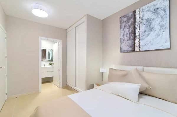 na-prodej-novy-dvouloznicovy-apartman-v-sedmem-patre-s-velkou-terasou-a-prekrasnym-primym-vyhledem-na-more-torre-la-sal-cabanes-spanelsko