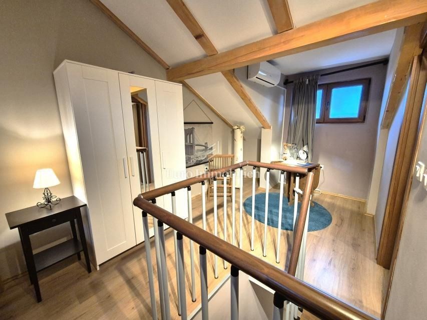 na-prodej-pekny-mezonetovy-apartman-v-klidne-lokalite-v-blizkosti-more-malinska-chorvatsko