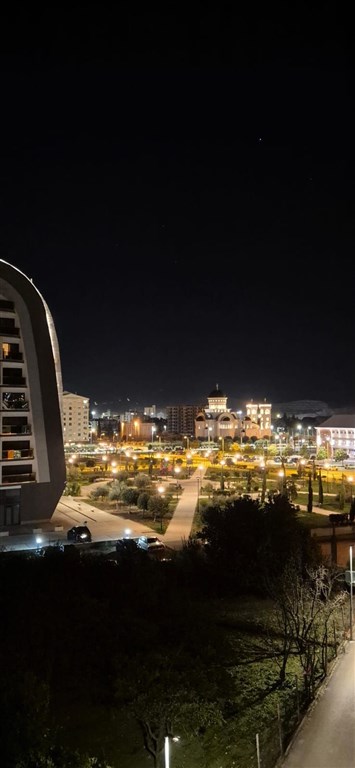 na-prodej-stylovy-a-moderni-byt-s-balkonem-a-panoramatickym-vyhledem-ve-3-patre-bar-cerna-hora