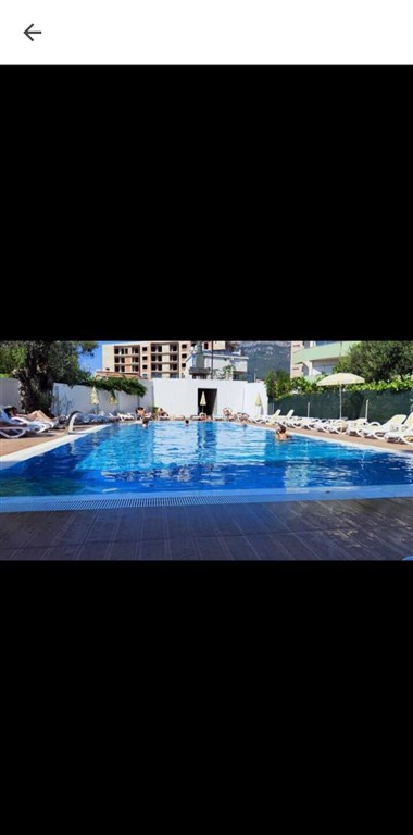 na-prodej-stylovy-a-moderni-byt-s-balkonem-a-panoramatickym-vyhledem-ve-3-patre-bar-cerna-hora