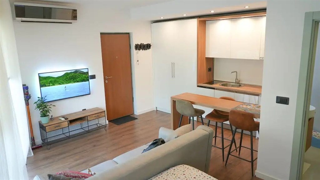 na-prodej-jedinecne-studio-a-modernim-designem-v-becici-cena-hora