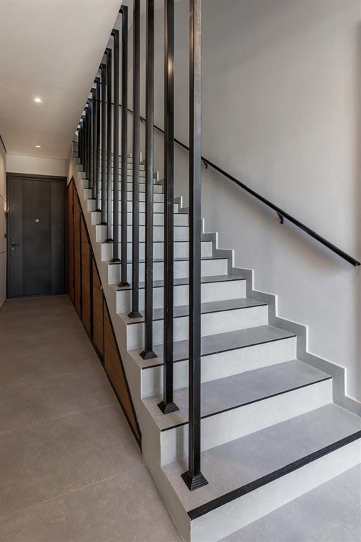 na-prodej-luxusni-apartman-v-pobliz-tivatu-cerna-hora