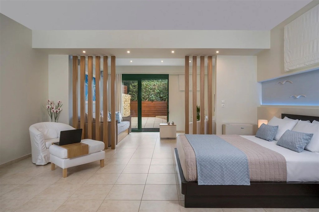 na-prodej-premiova-vila-s-vyhledem-na-more-a-kretskou-krajinu-v-obci-arafata-kreta-recko