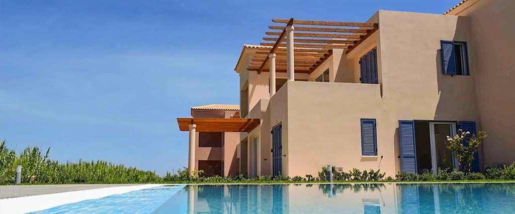 na-prodej-apartman-v-prizemi-jen-par-kroku-od-plaze-v-maleme-kreta-chania