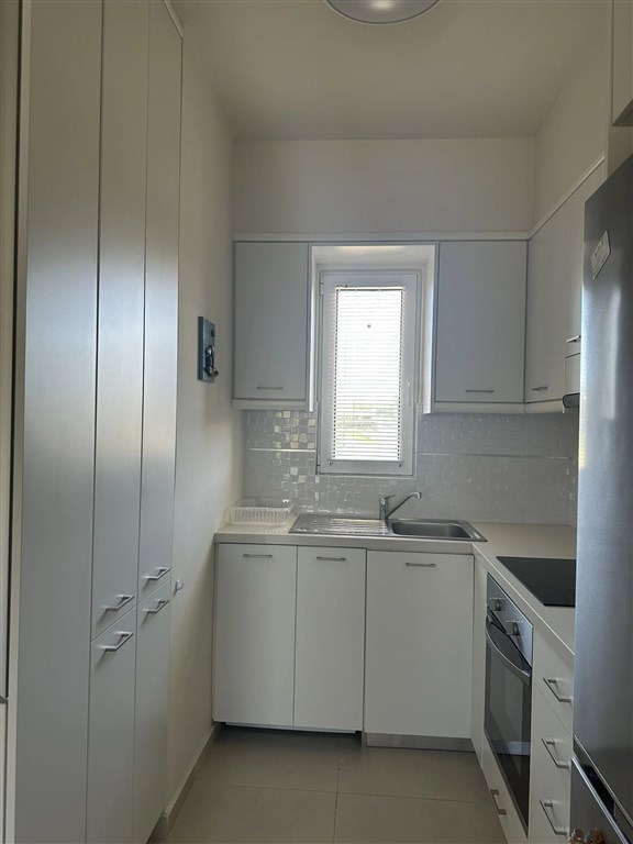 na-prodej-apartman-v-prizemi-jen-par-kroku-od-plaze-v-maleme-kreta-chania